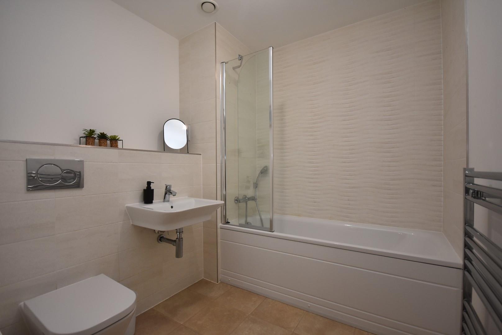 2 Wain Close, Penarth, CF64 1TJ